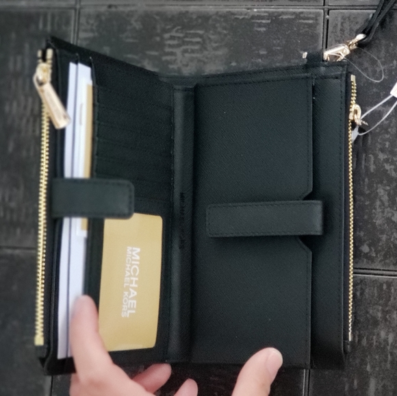 ๐HP Michael Kors Black Wristlet/Wallet Double Zip - Picture 4 of 5